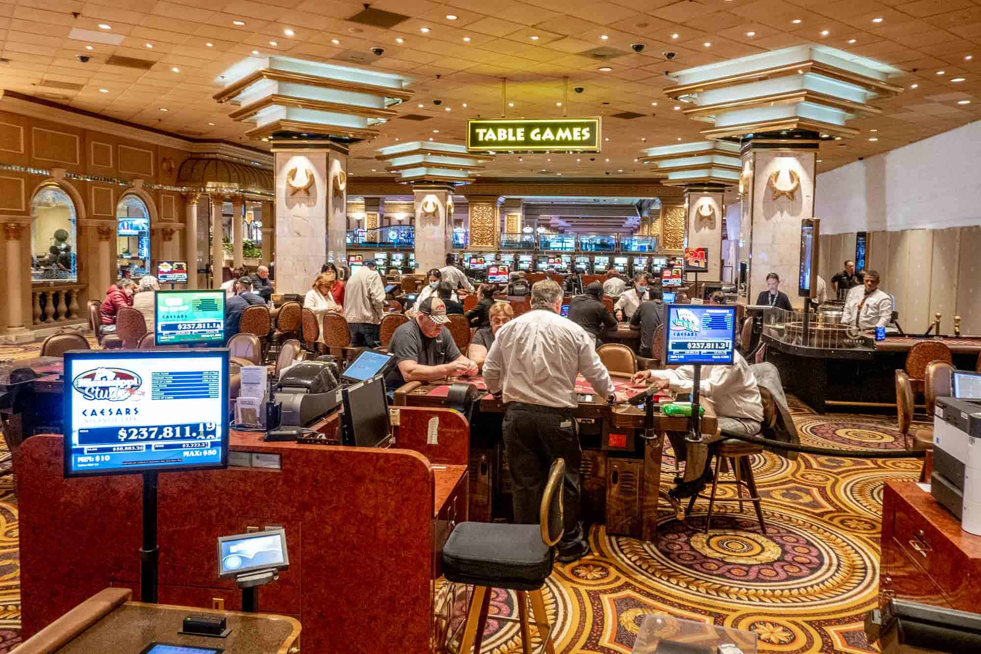 Slot Makinelerinde Uzmanlaşma: Kazanma Taktiği